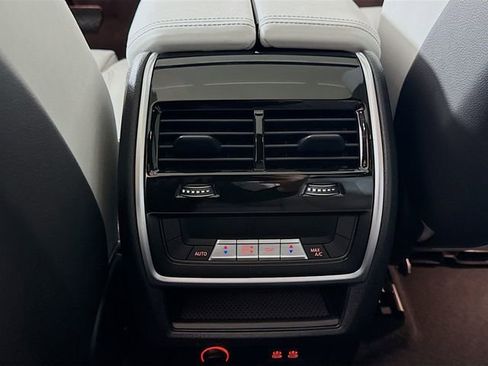 Used 2024 BMW X5 xDrive50e w/ Premium Package image 26