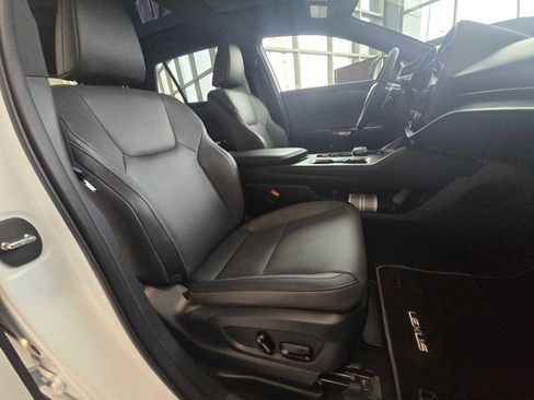 New 2026 Lexus RZ 450e Premium image 12