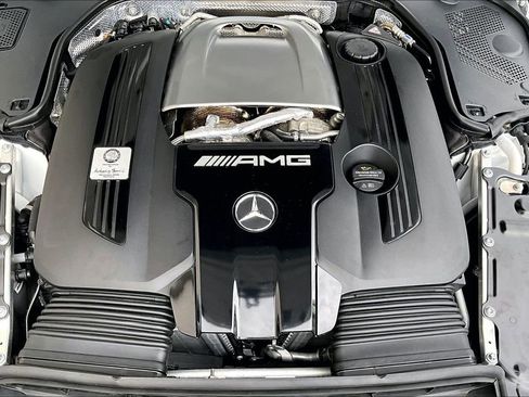 Certified 2022 Mercedes-Benz SL 55 AMG 4MATIC image 32