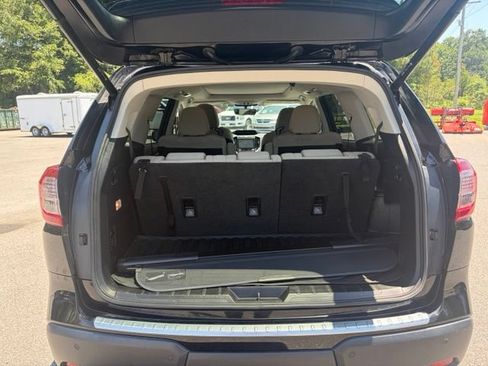 Used 2020 Subaru Ascent Premium w/ Sport Package AWD/4WD image 20