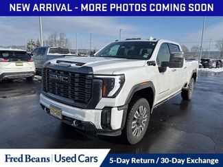 Used 2024 GMC Sierra 2500 Denali Ultimate video 3