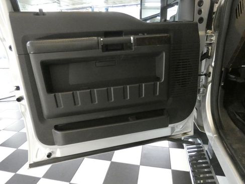 Used 2013 Ford F350 Platinum AWD/4WD image 23