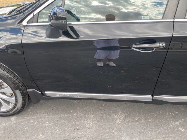 Used 2019 Subaru Outback 3.6R Touring AWD/4WD image 27