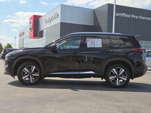 Used 2023 Nissan Rogue SL w/ SL Premium Package AWD/4WD image 16