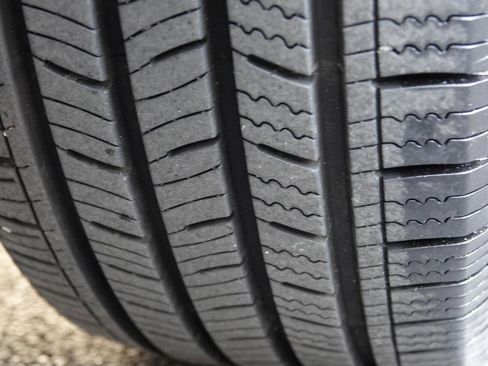 Used 2008 Volvo XC70 3.2 image 11