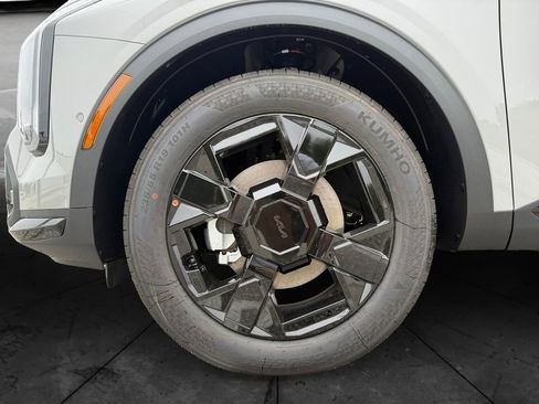 New 2026 Kia Sportage X-Line w/ X-Line Technology Package image 14