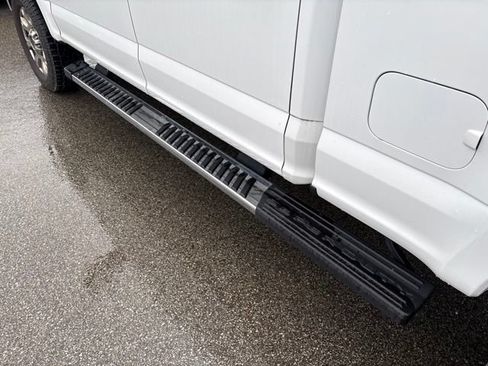 Used 2021 Ford F250 Lariat w/ Chrome Package AWD/4WD image 9