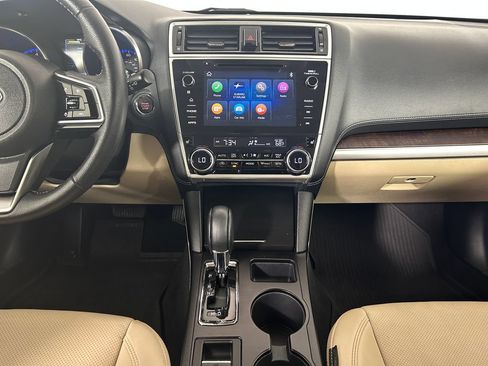 Used 2019 Subaru Outback 2.5i Limited w/ Popular Package #2 AWD/4WD image 18