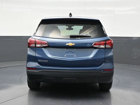 Used 2024 Chevrolet Equinox LS FWD image 4