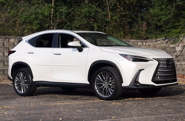 Certified 2024 Lexus NX 350 AWD w/ Vision Package image 2