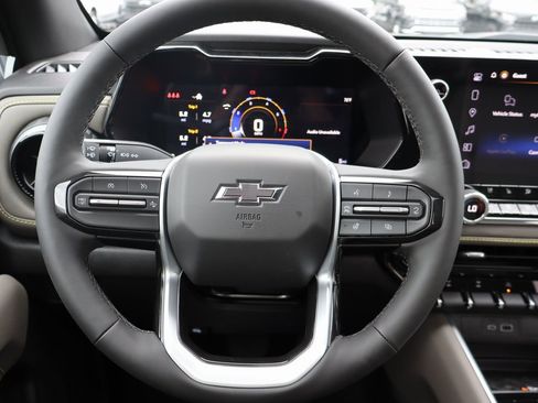 New 2025 Chevrolet Colorado ZR2 w/ Technology Package image 6