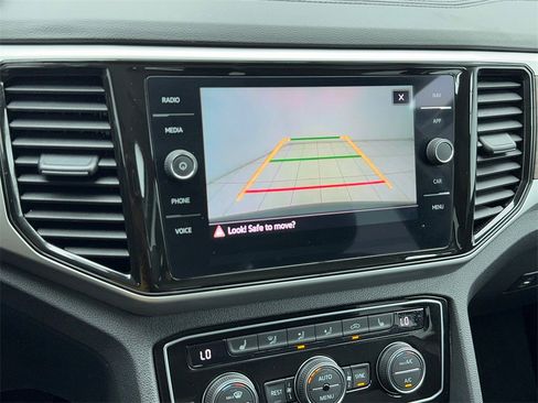 Used 2023 Volkswagen Atlas SEL image 32