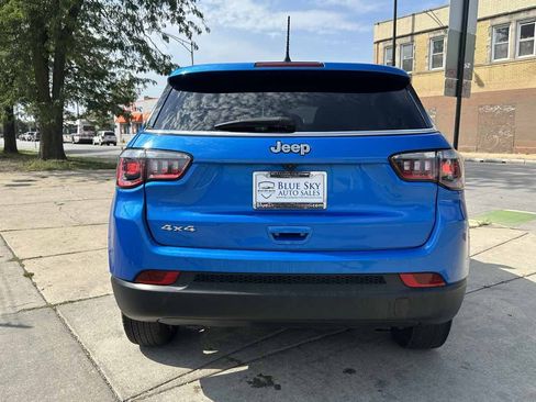 Used 2023 Jeep Compass Sport AWD/4WD image 6