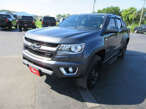 Used 2016 Chevrolet Colorado Z71 AWD/4WD image 10