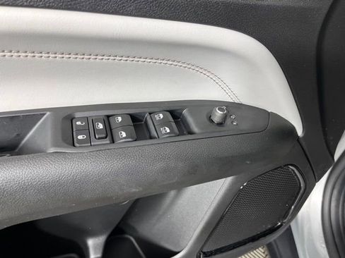 Used 2026 Jeep Compass Limited image 16