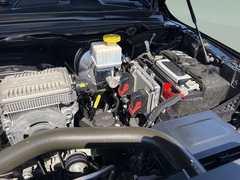 Used 2022 RAM 1500 Limited AWD/4WD image 36