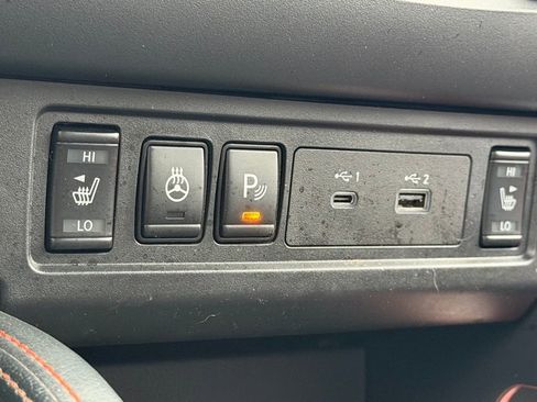 Used 2022 Nissan Frontier Pro-X image 19