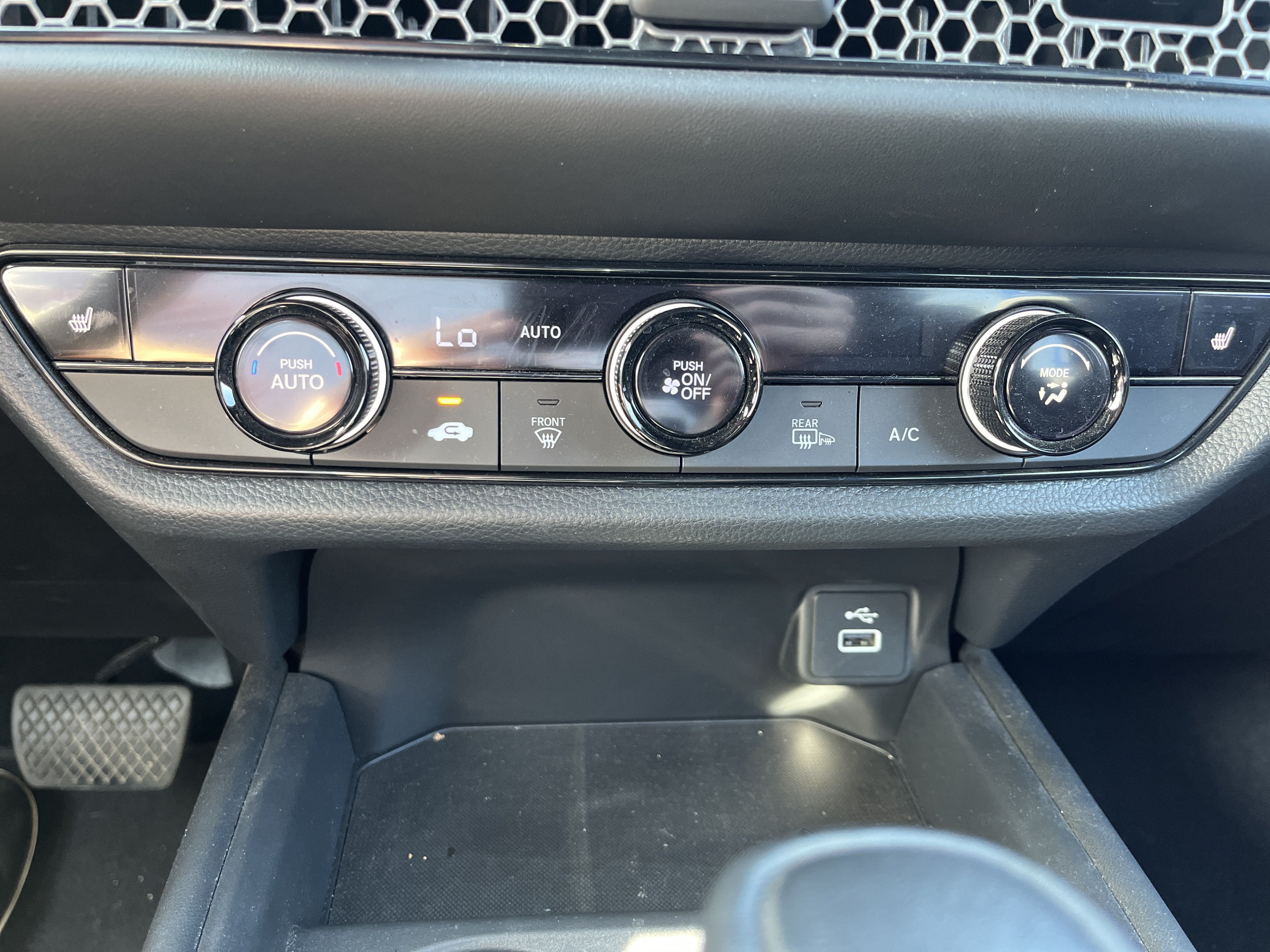 Used 2025 Honda HR-V Sport image 28