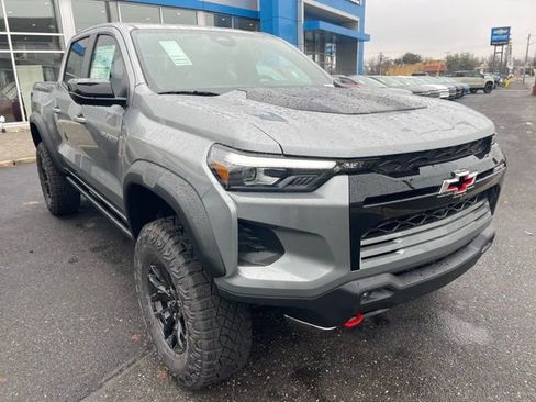 New 2026 Chevrolet Colorado ZR2 w/ Midnight Edition image 1