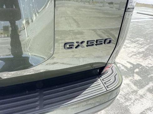 Certified 2025 Lexus GX 550 w/ Cold Area Package AWD/4WD image 26