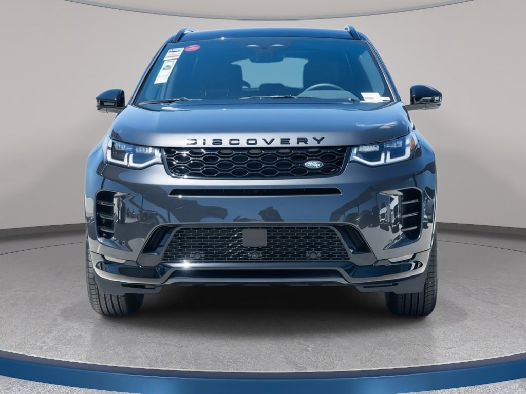 Used 2025 Land Rover Discovery Sport Dynamic SE AWD/4WD image 7