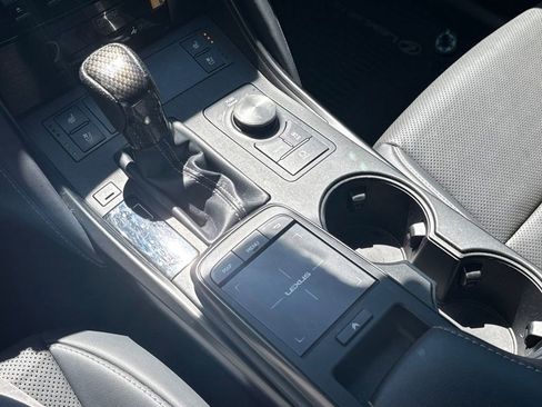 Used 2022 Lexus IS 350 F Sport AWD/4WD image 25