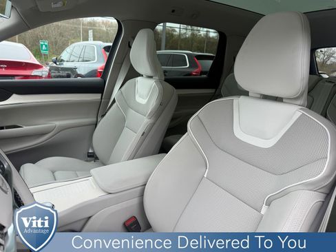 New 2026 Volvo EX90 Plus AWD/4WD image 13