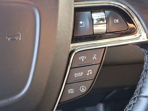 Used 2024 Lincoln Navigator L 4WD image 22