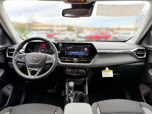 New 2026 Chevrolet TrailBlazer LT w/ Convenience Package image 5