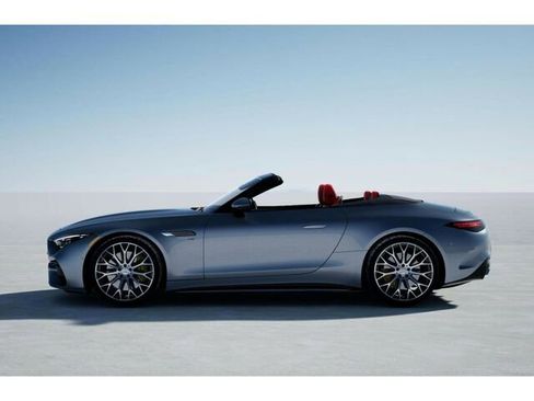 New 2025 Mercedes-Benz SL 63 AMG 4MATIC image 35