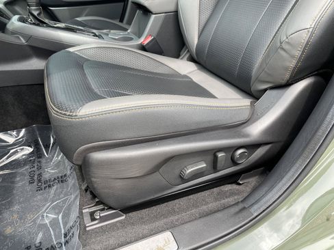 Certified 2024 Subaru Crosstrek 2.5i Wilderness w/ Crosstrek Mirror Package AWD/4WD image 18