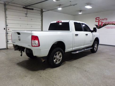 Used 2024 RAM 2500 Big Horn AWD/4WD image 4