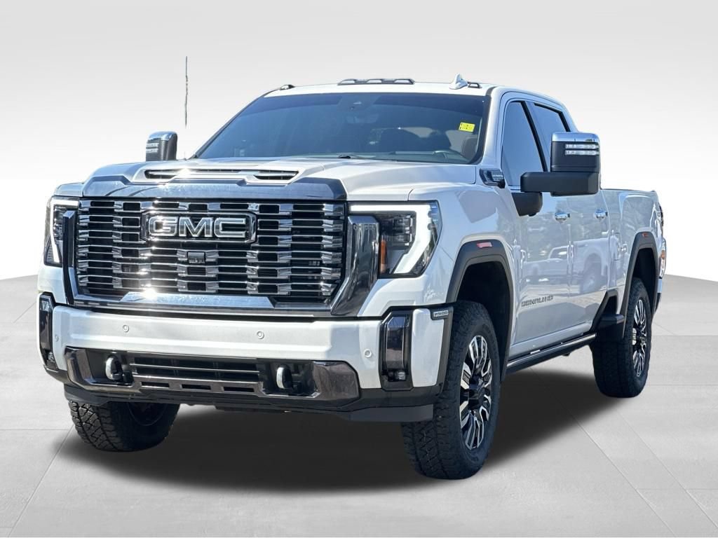 Used 2024 GMC Sierra 2500 Denali Ultimate w/ Max Trailering Package AWD/4WD image 9