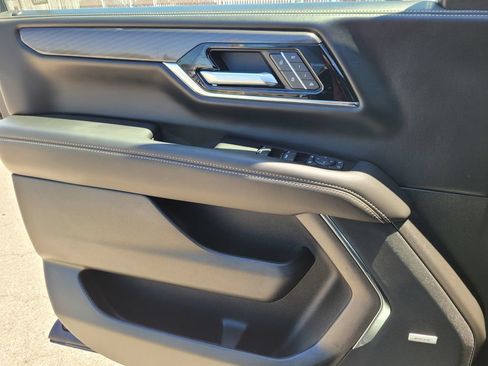 New 2026 GMC Yukon XL Elevation w/ Elevation Premium Package RWD image 27