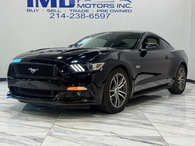 Used 2016 Ford Mustang GT RWD image 2