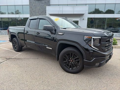 Used 2026 GMC Sierra 1500 Elevation AWD/4WD image 1