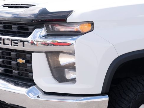 Used 2021 Chevrolet Silverado 2500 LT w/ Snow Plow Prep/Camper Package AWD/4WD image 15