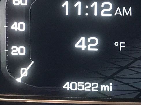 Used 2023 GMC Sierra 1500 Elevation image 17