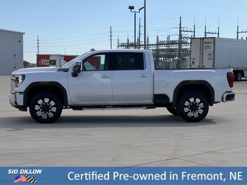 Certified 2024 GMC Sierra 2500 Denali w/ Denali Reserve Package AWD/4WD image 6
