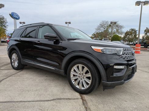 Used 2020 Ford Explorer Limited image 2