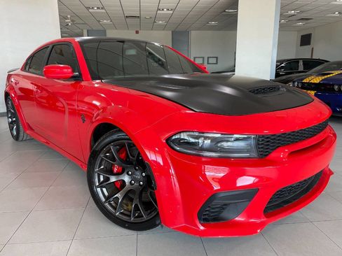 Used 2022 Dodge Charger SRT Hellcat w/ Harman/Kardon Audio Group image 1