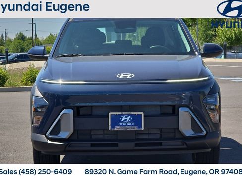 Used 2025 Hyundai Kona SE image 10