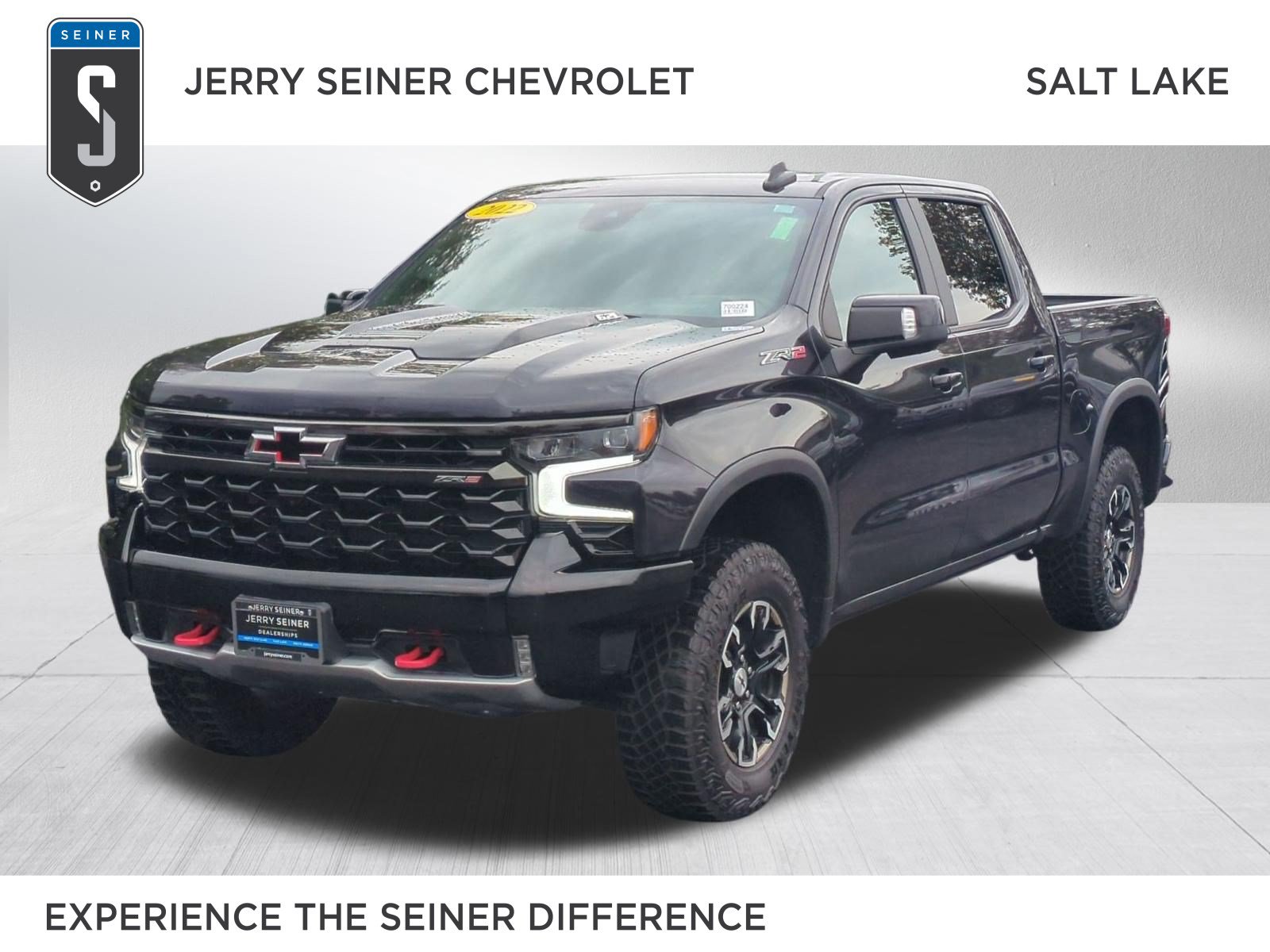 Used 2022 Chevrolet Silverado 1500 ZR2 w/ Technology Package AWD/4WD image 1