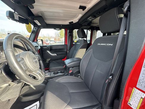 Used 2018 Jeep Wrangler Unlimited Rubicon image 15