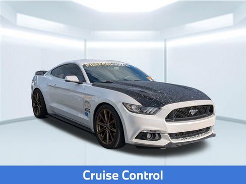 Used 2017 Ford Mustang GT Premium w/ Equipment Group 401A RWD image 7