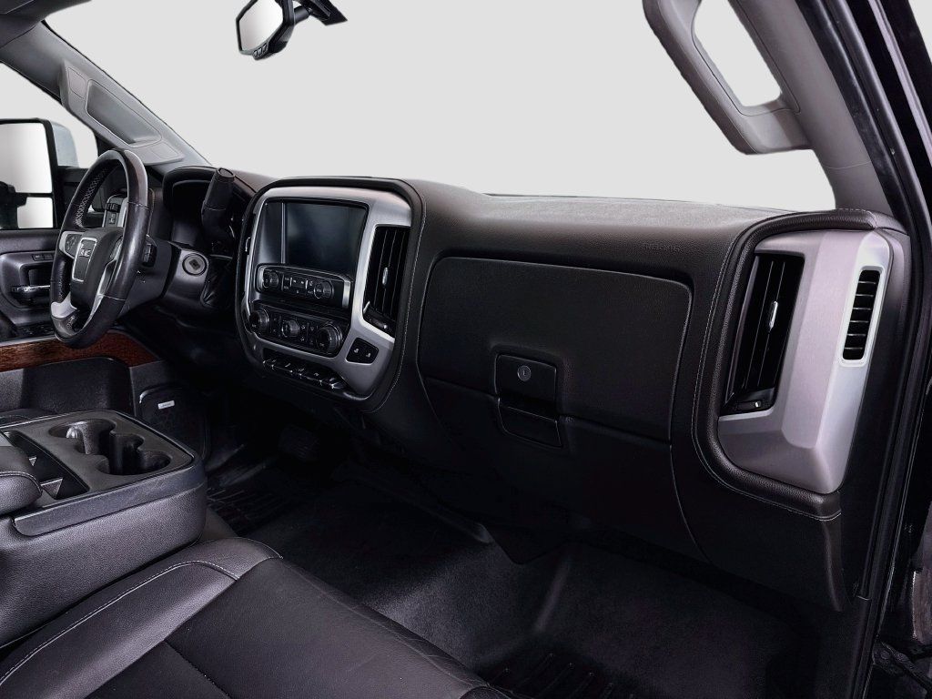 Used 2016 GMC Sierra 3500 SLT w/ Duramax Plus Package AWD/4WD image 30