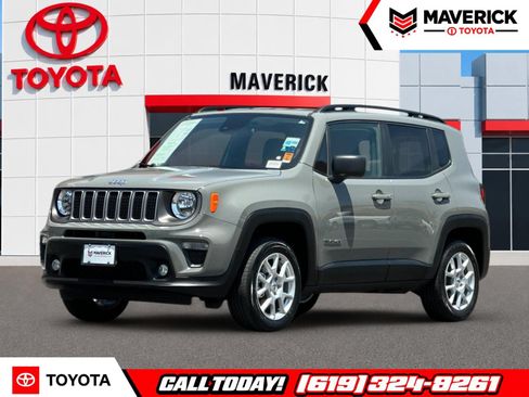 Used 2022 Jeep Renegade Latitude AWD/4WD image 1