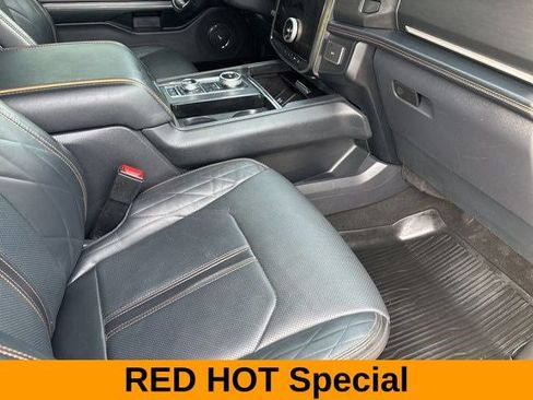 Used 2023 Ford Expedition Max Platinum AWD/4WD image 43