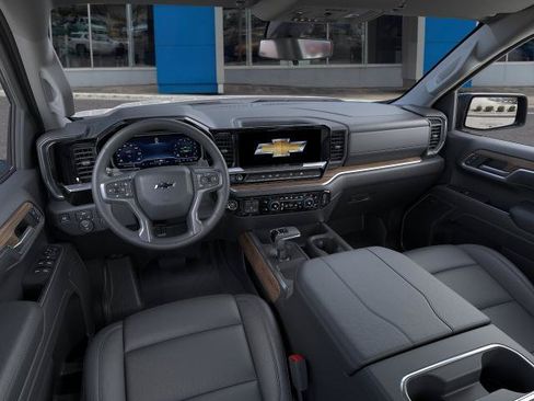 New 2026 Chevrolet Silverado 1500 RST w/ Redline Edition AWD/4WD image 39