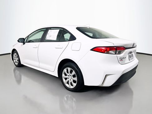 Used 2024 Toyota Corolla LE FWD image 8